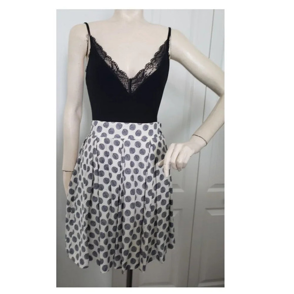 Esprit Swirl Polka Dot Pleated Navy and  White skirt with pockets - Picture 2 of 12